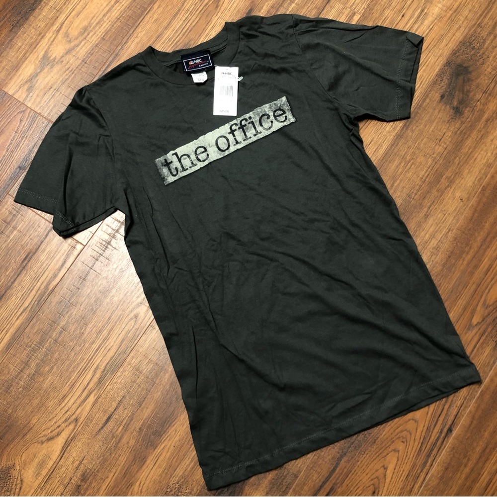 NWT NEW Vintage The Office NBC Experience Store NYC New York City Small T Shirt - Picture 10 of 10